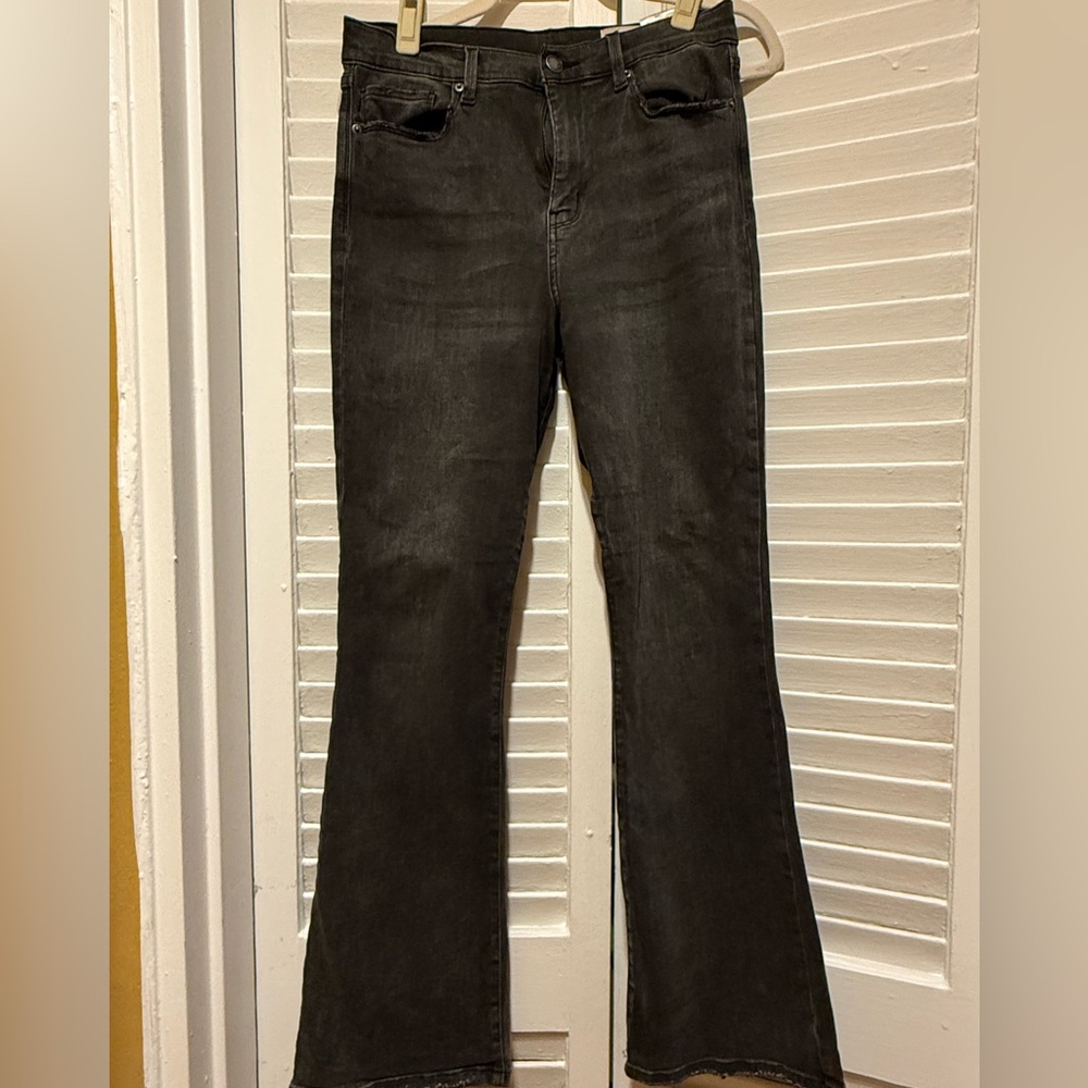 Elegant Dark Gray Women's Flare Jeans